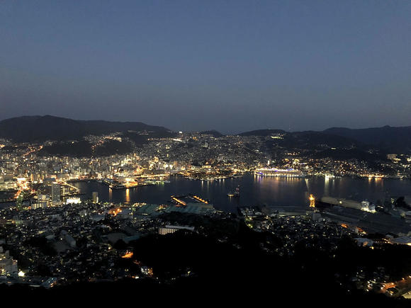 稲佐山山頂展望台からの夜景